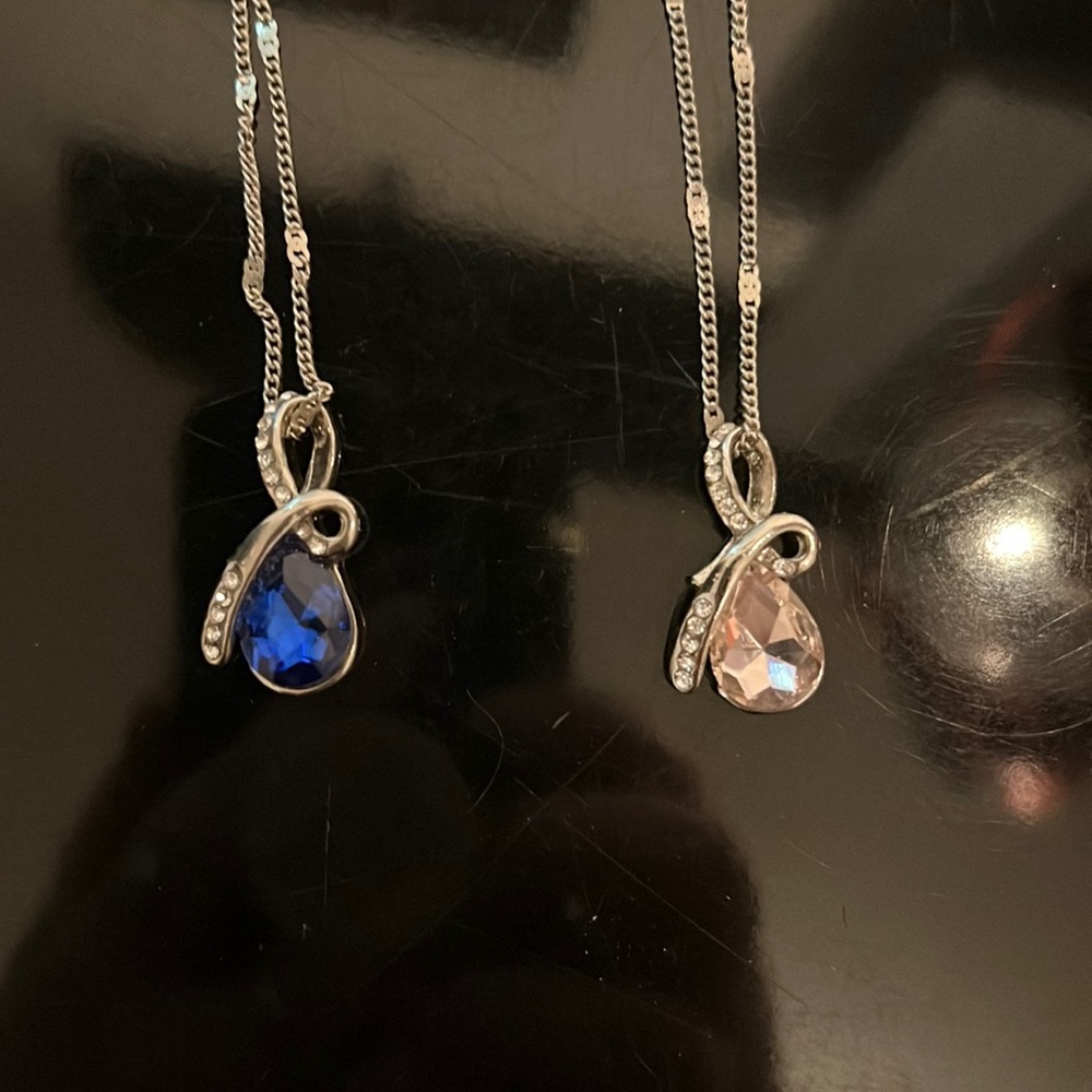 Set 2 pink &blue w/faux diamonds teardrop shaped pendants necklaces